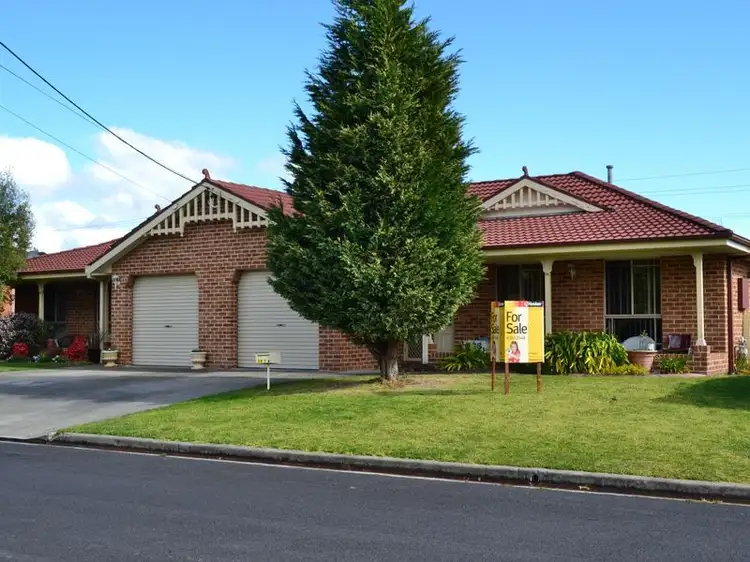 16 Proto Avenue, Lithgow NSW 2790