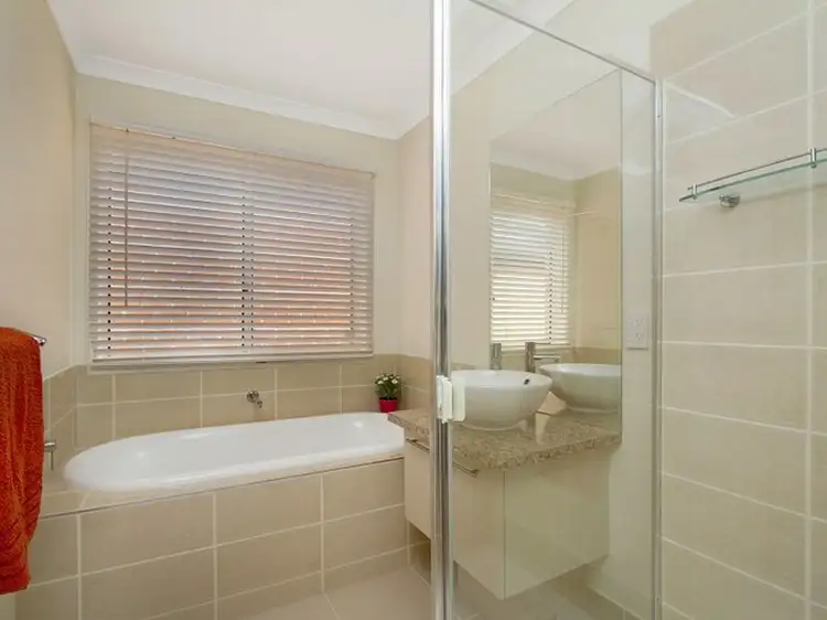 Fifth view of Homely house listing, 7 Maidenhair Drive, Wallan VIC 3756