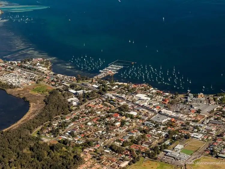 E410 Ernest Street, Belmont NSW 2280