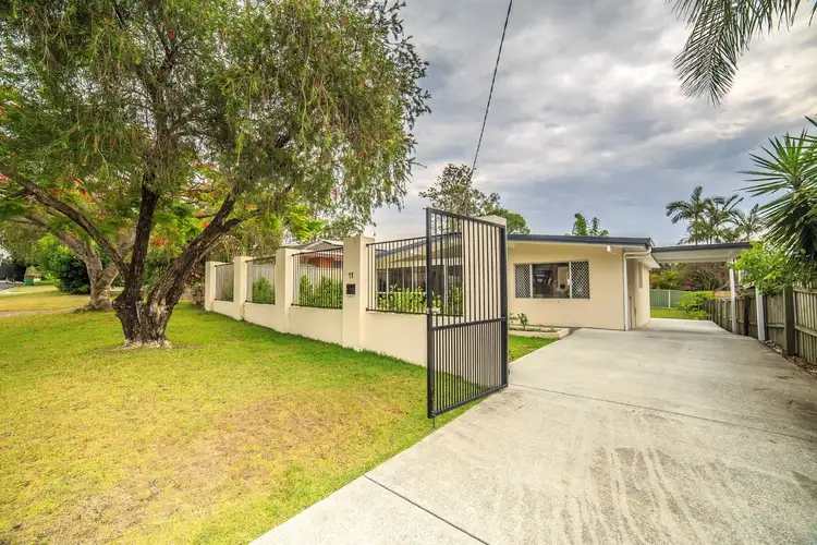11 Larwon Terrace, Southport QLD 4215
