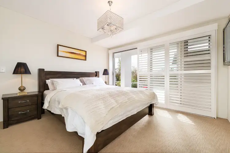 Fourth view of Homely unit listing, 5/72-74 Pacific Parade, Dee Why NSW 2099