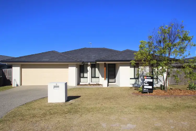 8 Parkview Street, Wondunna QLD 4655