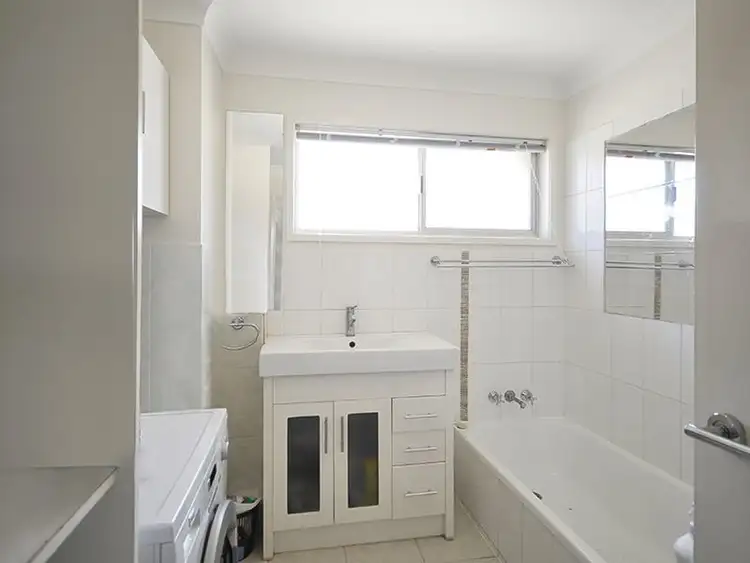 Seventh view of Homely unit listing, 4/80 Sarawak Avenue, Palm Beach QLD 4221