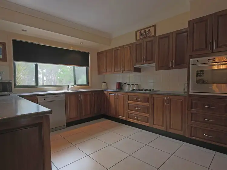 Seventh view of Homely house listing, 2 Robin Place, Gulmarrad NSW 2463