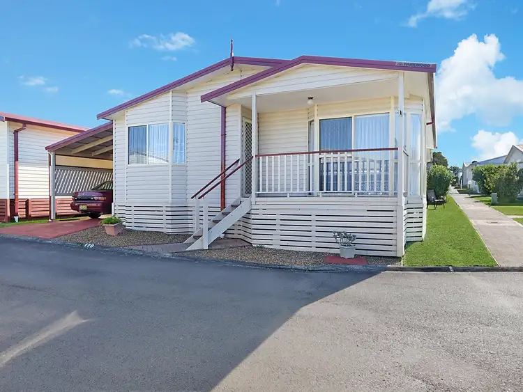 Villa 170/25 Mulloway Road, Chain Valley Bay NSW 2259