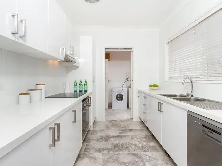 Second view of Homely villa listing, 2/172 Ocean Street, Narrabeen NSW 2101