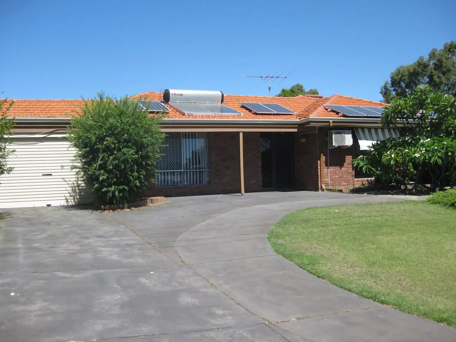 Main view of Homely house listing, 6 Keedes Court, Parmelia WA 6167