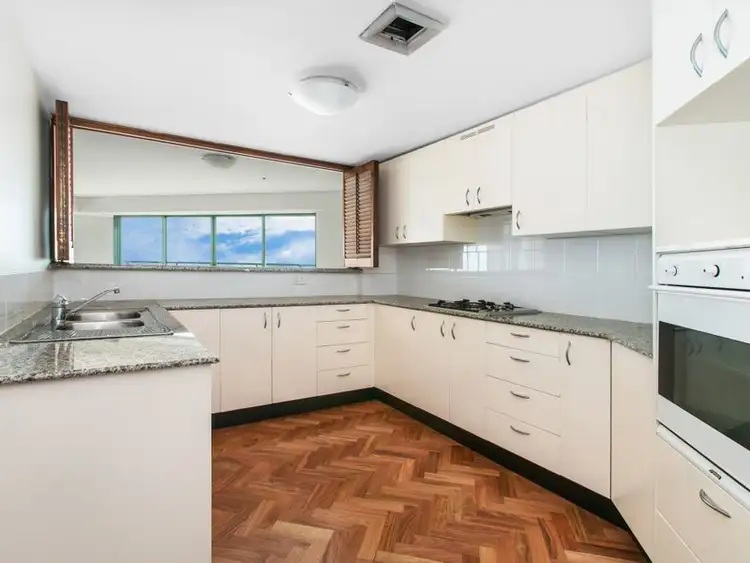 Third view of Homely apartment listing, 1809/2 Quay Street, Sydney NSW 2001
