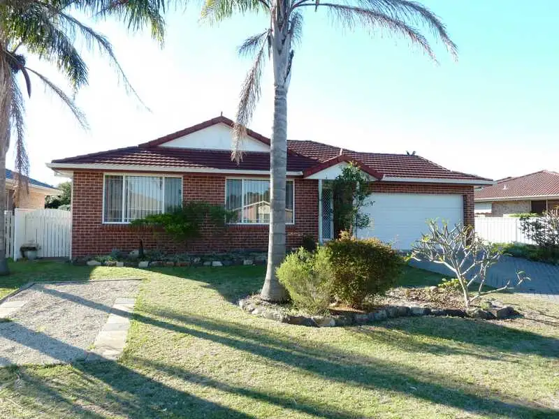 Main view of Homely villa listing, 1/10 Grandis Drive, Tuncurry NSW 2428