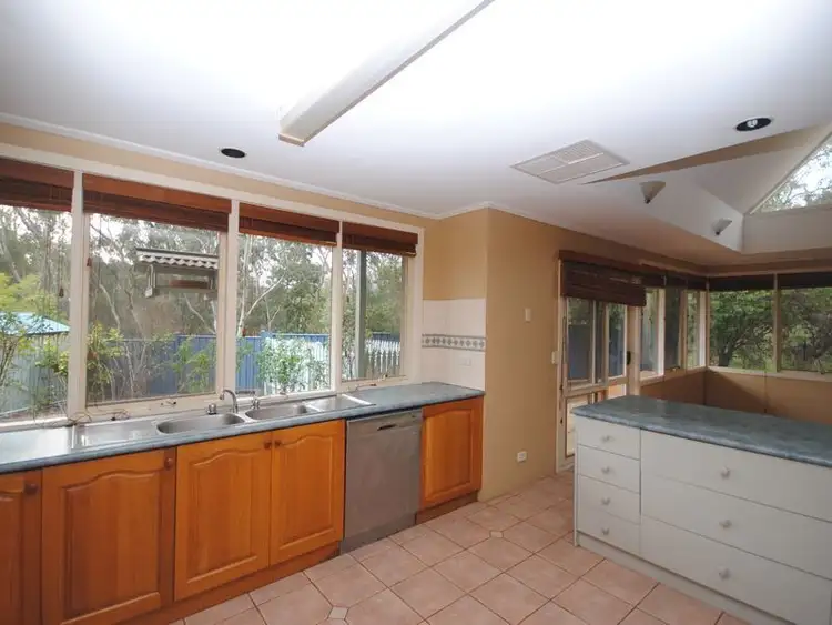 Fifth view of Homely house listing, 7 Wattleview Court, Alexandra VIC 3714