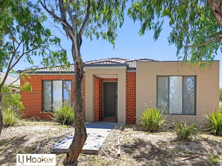 4 Harrie Place, Doreen VIC 3754