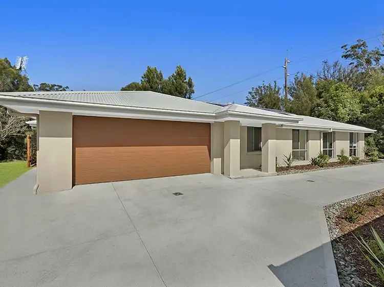 Second view of Homely house listing, 4 Geoffrey Road, Chittaway Point NSW 2261