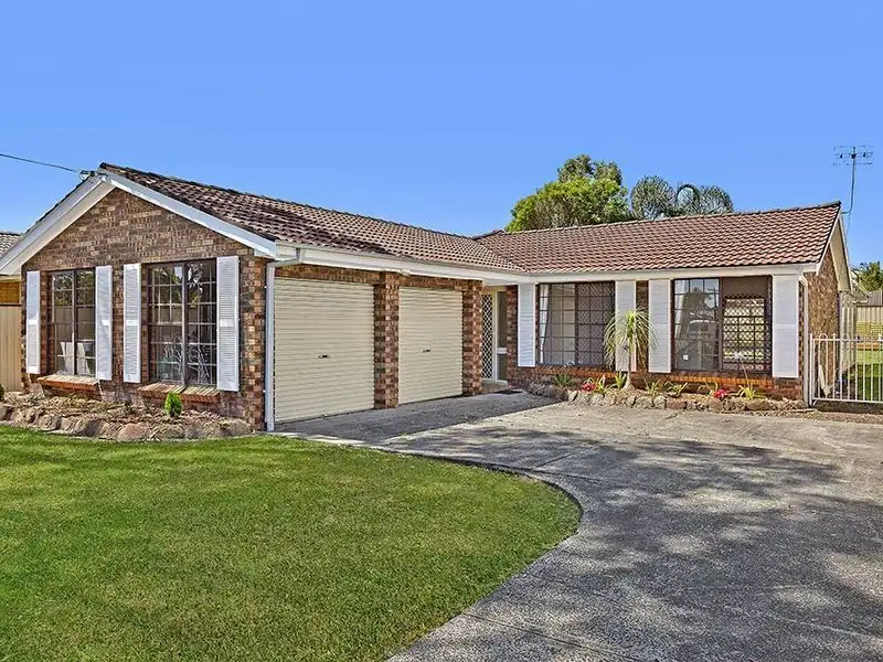 Main view of Homely house listing, 4 Sturt Street, Killarney Vale NSW 2261