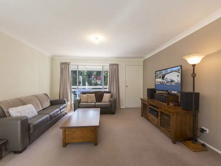 4 Long Beach Road, Long Beach NSW 2536