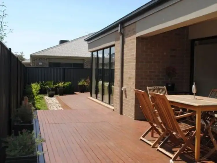 Seventh view of Homely house listing, 5 Opperman Place, Point Cook VIC 3030