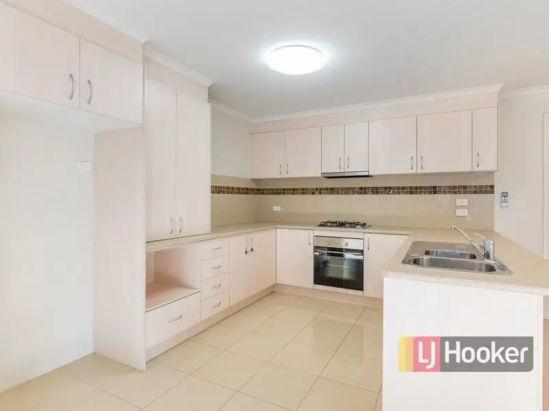 Main view of Homely unit listing, 2/7 Trinca Court, Werribee VIC 3030