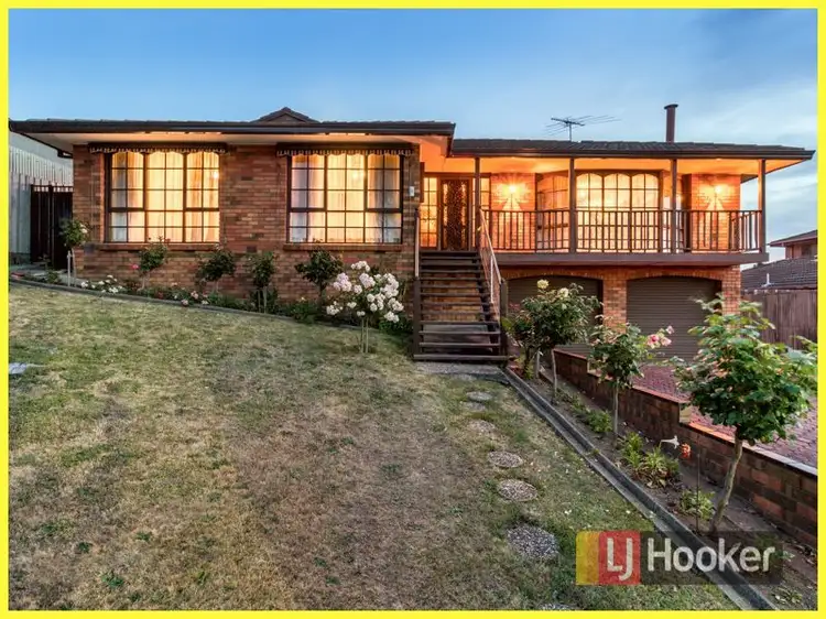 Main view of Homely house listing, 8 Viminalis Court, Endeavour Hills VIC 3802