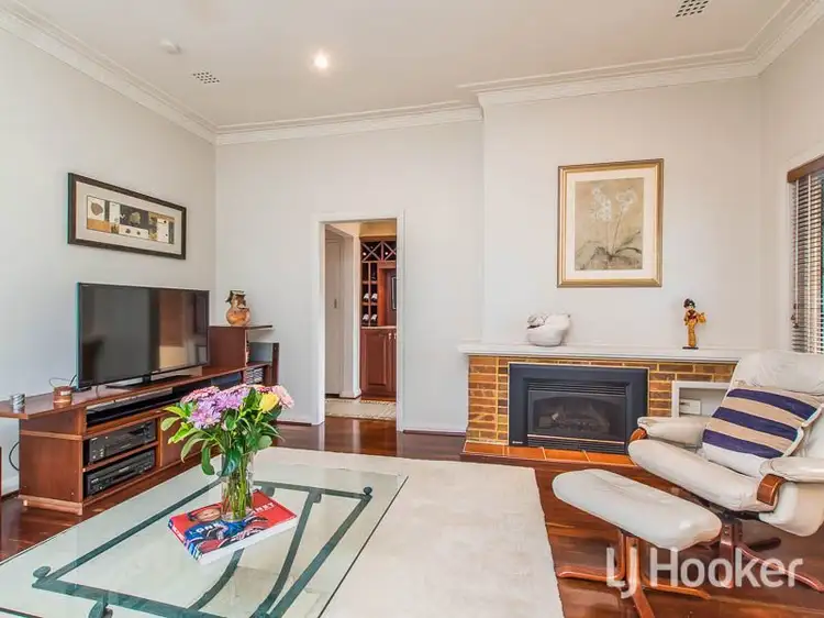 Second view of Homely house listing, 5 Klem Avenue, Manning WA 6152