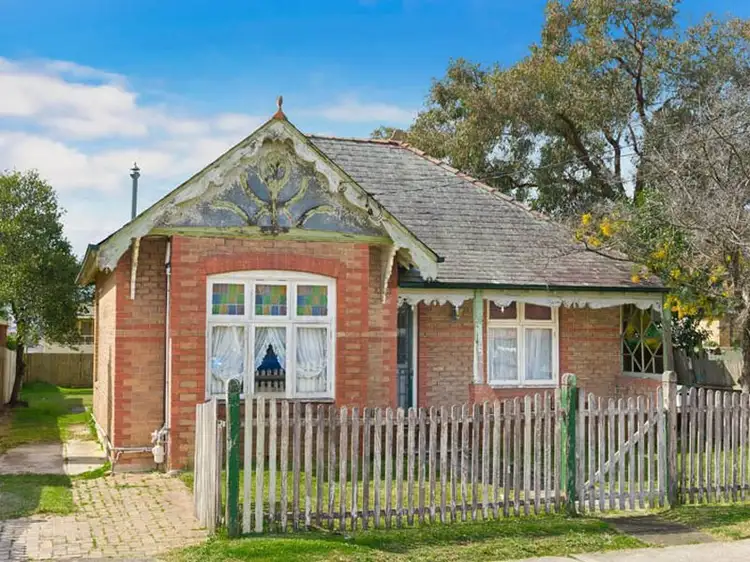 2 Clevedon Road, Hurstville NSW 2220