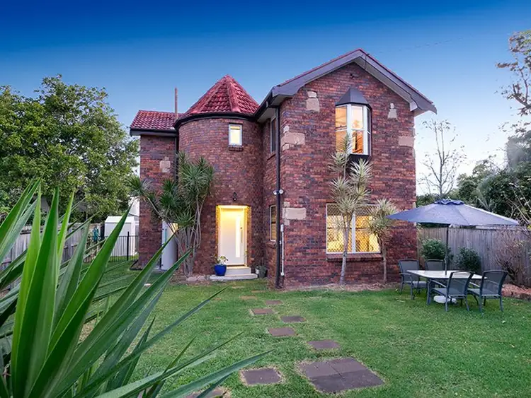 Main view of Homely house listing, 15 Hilton Street, East Brisbane QLD 4169