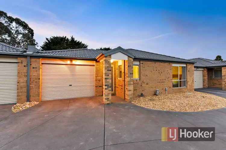4/54-58 Pommel Street, Pakenham VIC 3810