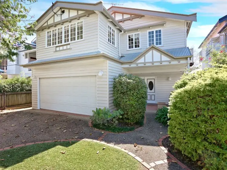 11 Bellevue Terrace, Clayfield QLD 4011