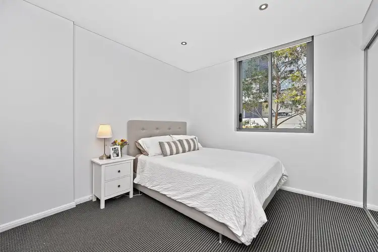 Fifth view of Homely unit listing, 303/8B Mary Street, Rhodes NSW 2138
