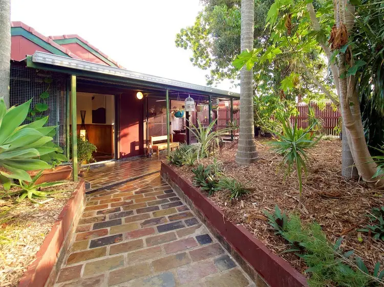 4 Floyd Street, Woodridge QLD 4114