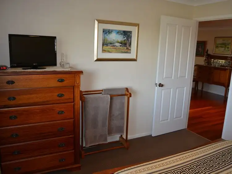 Fifth view of Homely house listing, 2 Glenhaven Court, Warwick QLD 4370