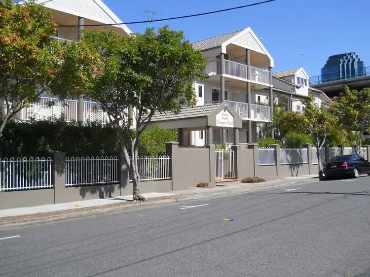 Third view of Homely unit listing, 1/45 Wharf Street, Kangaroo Point QLD 4169