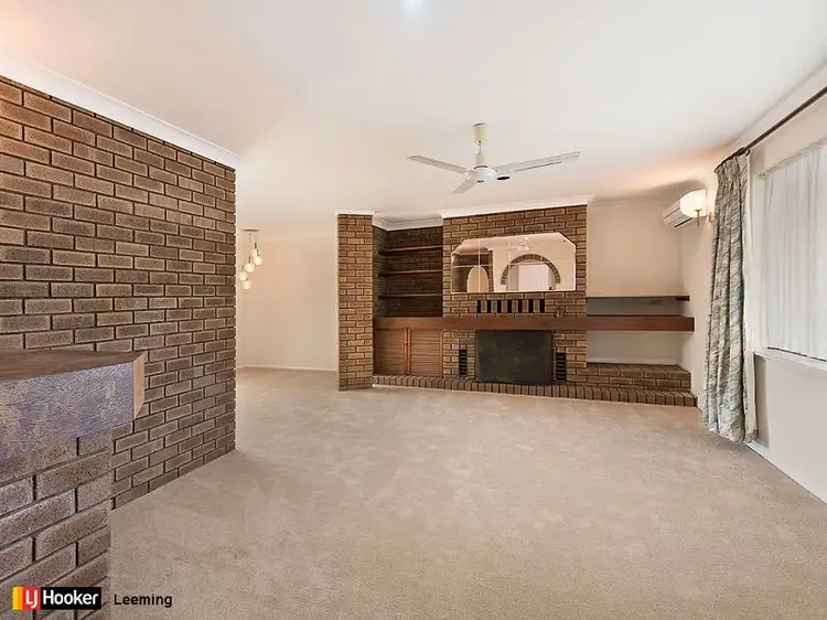 Second view of Homely house listing, 5 Gracechurch Crescent, Leeming WA 6149