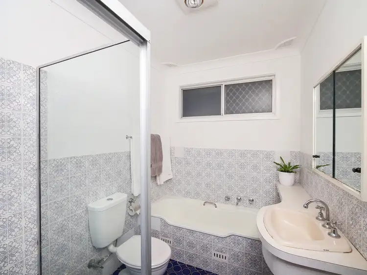Sixth view of Homely house listing, 5 Narrawa Avenue, Erina NSW 2250