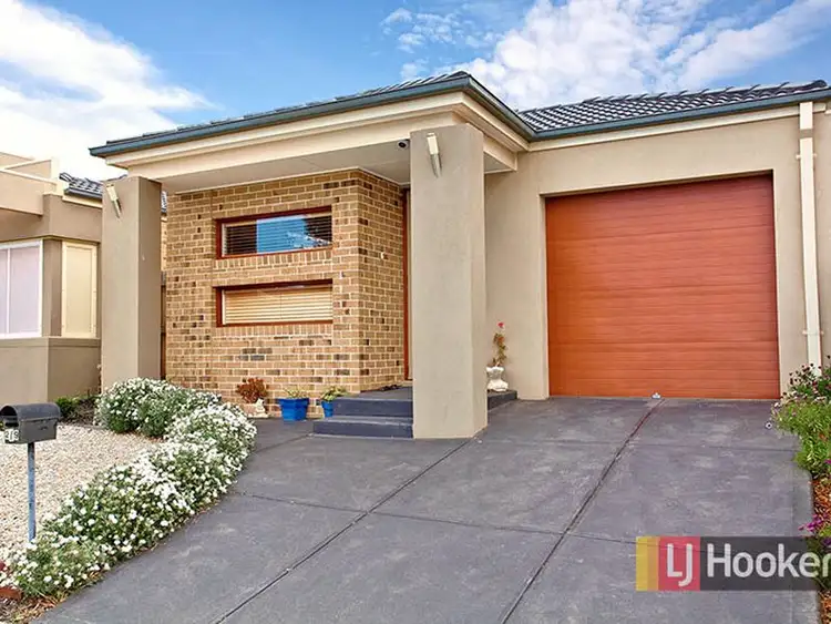 2/9 Eliza Grove, Wyndham Vale VIC 3024