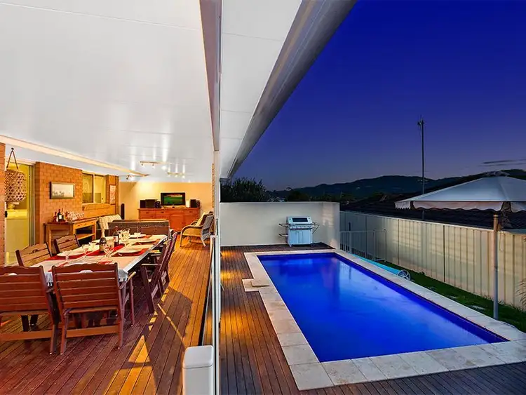 143 Cresthaven Avenue, Bateau Bay NSW 2261