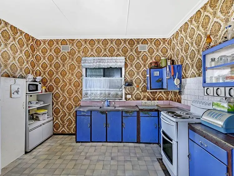 Third view of Homely house listing, 31 Tasman Avenue, Killarney Vale NSW 2261