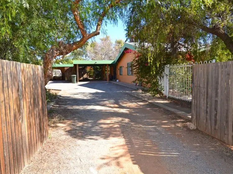 12 Mueller Street, Alice Springs NT 870