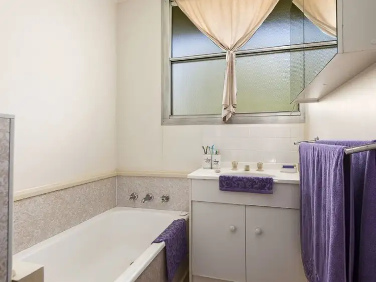 Fourth view of Homely house listing, 9 Sears Court, Colac VIC 3250
