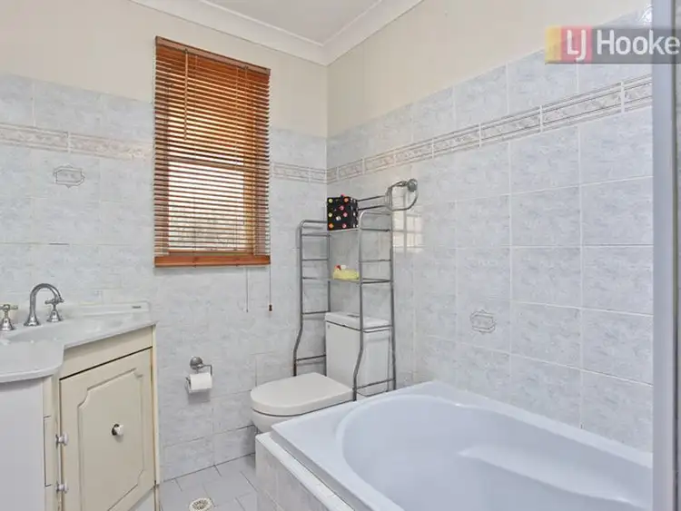 Fourth view of Homely house listing, 385 Luxford Road, Lethbridge Park NSW 2770