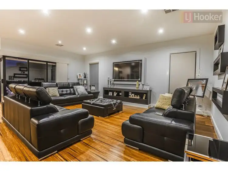 Sixth view of Homely house listing, 1 Polesden Mews, Roxburgh Park VIC 3064