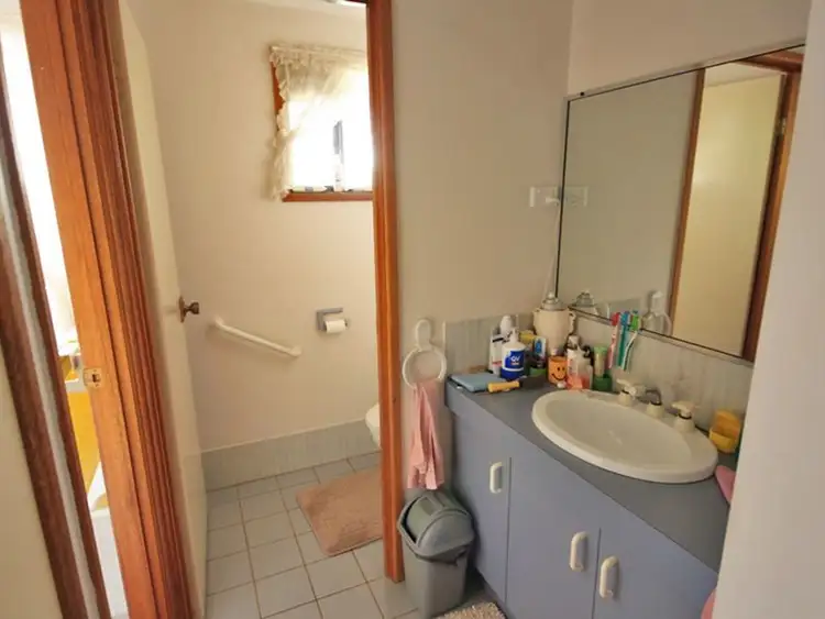 Seventh view of Homely house listing, 4 Poplar Place, Kallangur QLD 4503