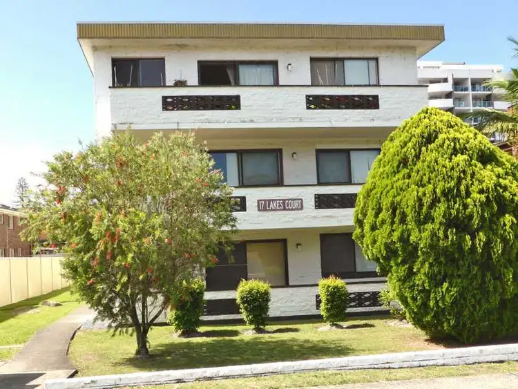 5/17 Lake Street 'Lakes Court', Forster NSW 2428