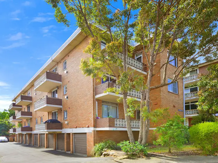 Sixth view of Homely apartment listing, 2/2 Hayden Place, Botany NSW 2019