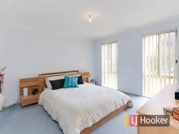 Fifth view of Homely house listing, 15 Jasa Crescent, Cranbourne West VIC 3977