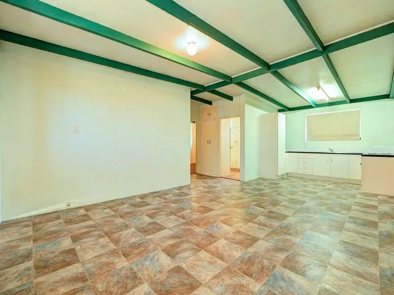 Main view of Homely block of units listing, 18 Hampson Street, Millbank QLD 4670