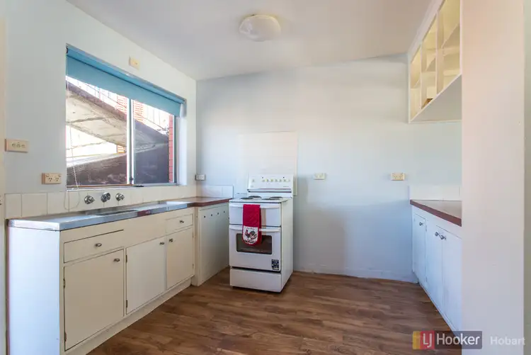 Fifth view of Homely unit listing, 4/8 Wallace Avenue, Lenah Valley TAS 7008