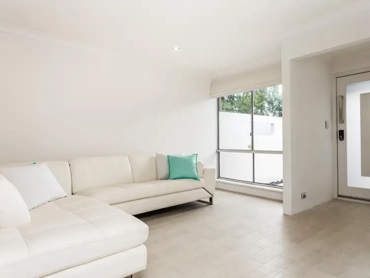Sixth view of Homely unit listing, 8/33 Parkside Avenue, Mount Pleasant WA 6153