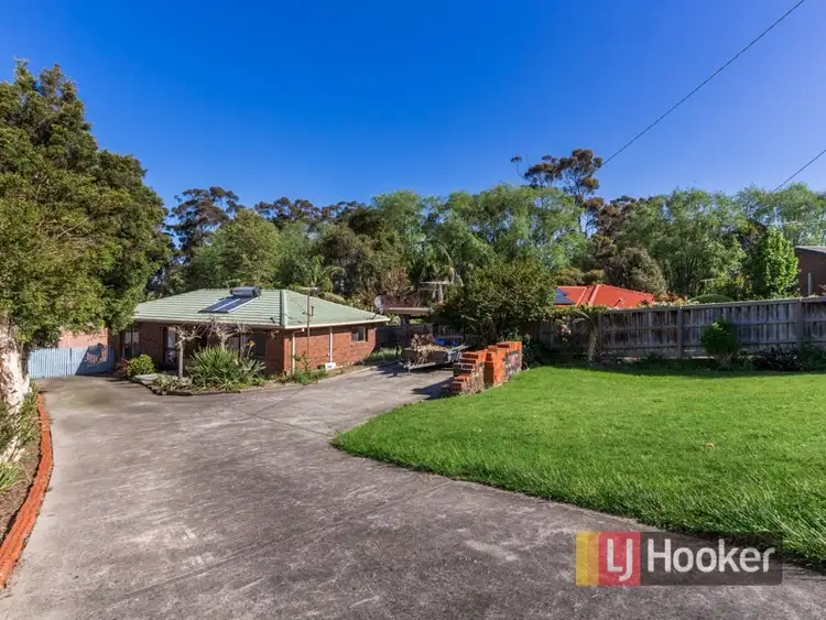 130 Duncan Drive, Pakenham VIC 3810