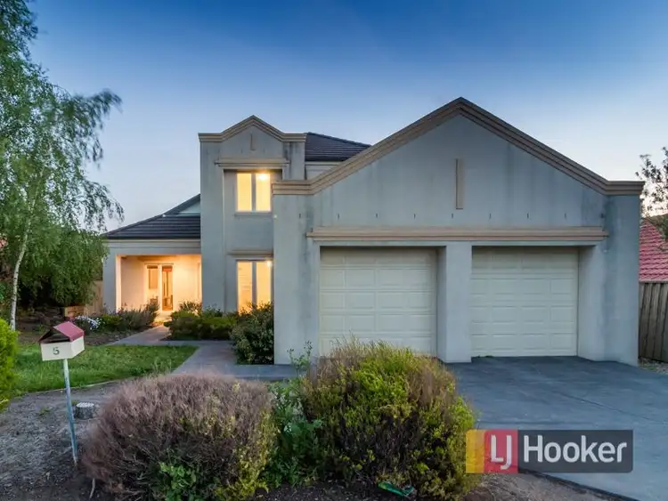 Main view of Homely house listing, 5 Mathoura Court, Berwick VIC 3806