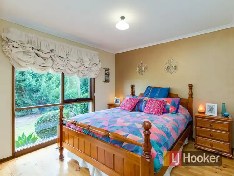 Sixth view of Homely house listing, 9 Parklea Close, Narre Warren VIC 3805