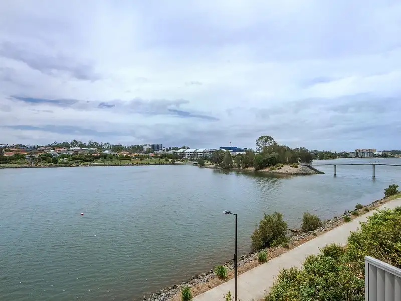 Main view of Homely unit listing, 4/15 South Bay Drive, Varsity Lakes QLD 4227